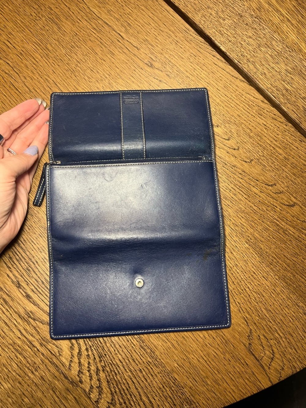 Vintage Coach leather Hamilton trifold wallet, navy blue - Picture 7 of 14